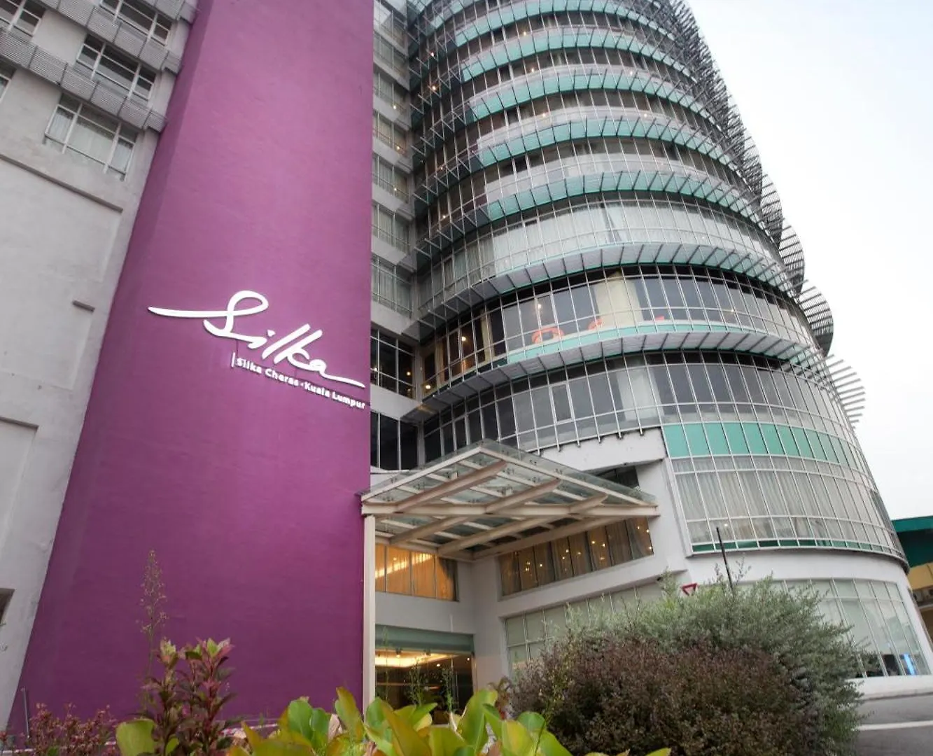 5 Dorsett & Silka Hotels Close to The Gardens Mall, KL